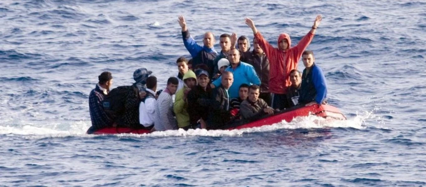 Τραγωδία στο Αιγαίο: Βάρκα με 12 αλλοδαπούς έφτασε στη Σάμο - Νεκρή μια 65χρονη